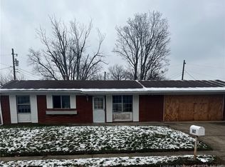 647 Spicewood Dr, Clarksville, IN 47129