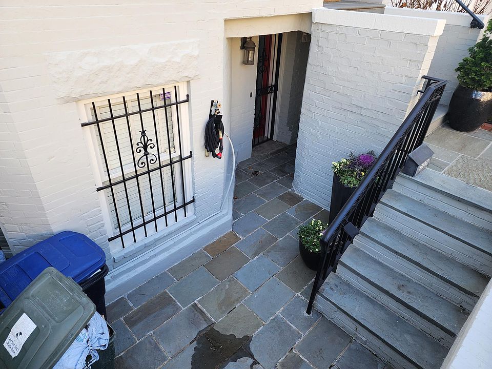 Outdoor entry