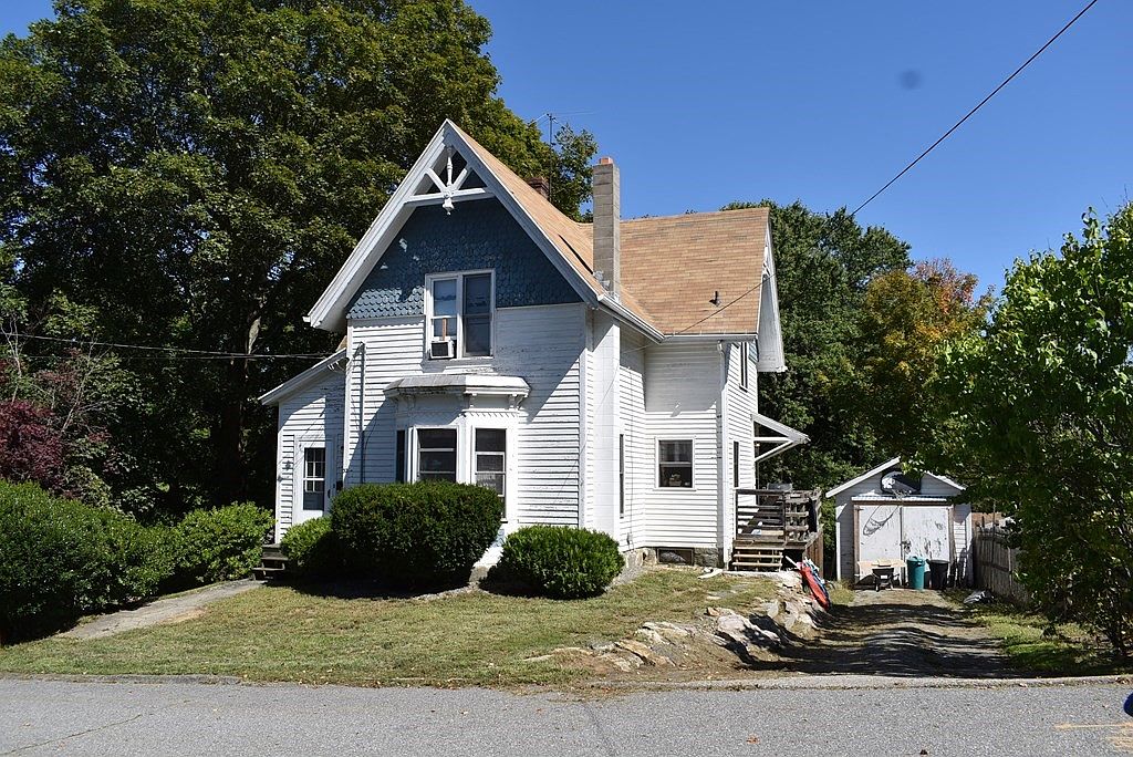 32 High St, Spencer, MA 01562 Zillow