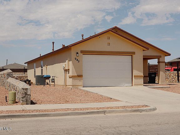 2nd image of 945 Maravillas St