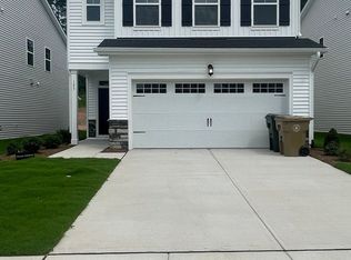 125 Sea Cave Ln, Raleigh, NC 27610