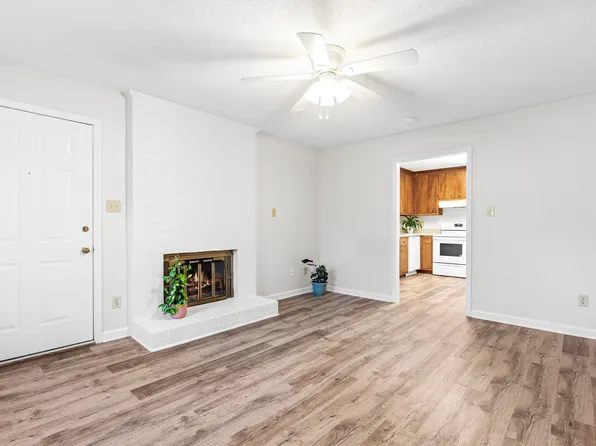 10A Tarawa Ter, Durham, NC 27705