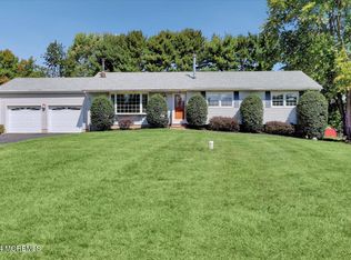 32 Bittner Rd, Perrineville, NJ 08535