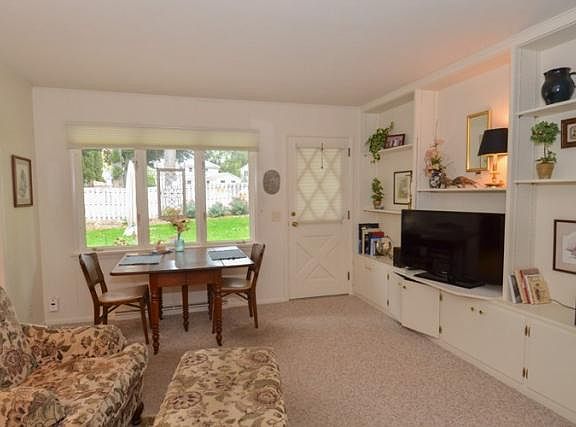 5th image of 1606 N Bay Dr