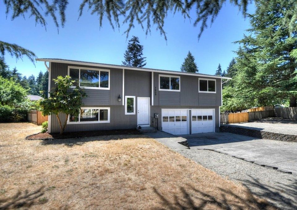 1st image of 7909 Spartan Ct SE
