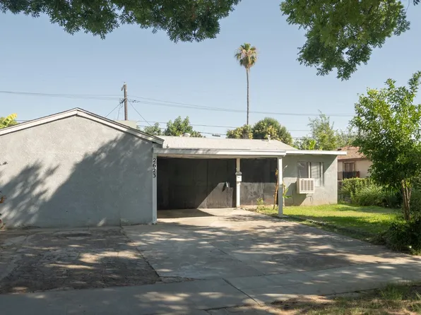 2623 E Ashcroft Ave, Fresno, CA 93726