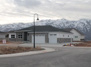 6674 Willow Creek Rd, Mtn Green, UT 84050