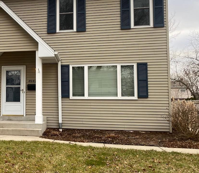 Front of townhouse