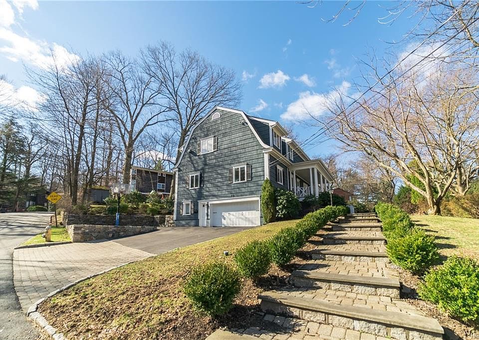 1st image of 20 Augustine Ave