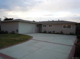 926 Darrell St, Costa Mesa, CA 92627