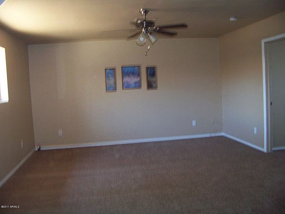 5th image of 401 E Ocotilla St