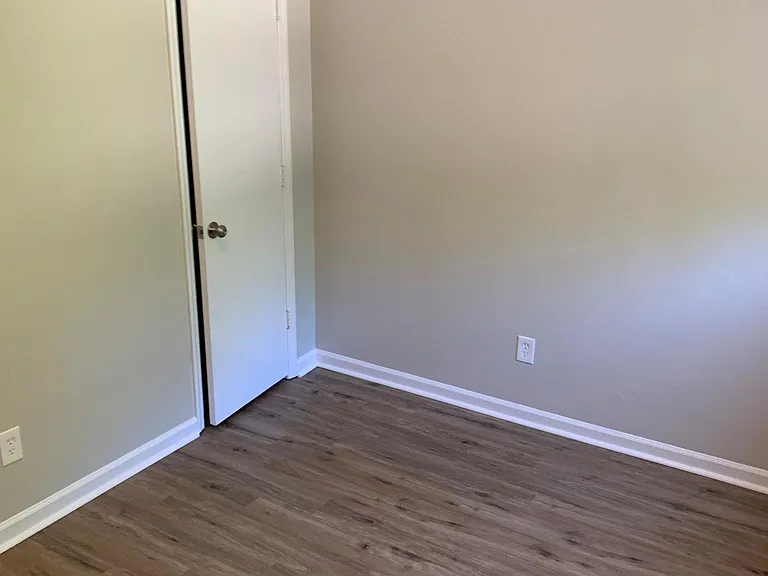 1798 Falconcrest Dr — Photo 20