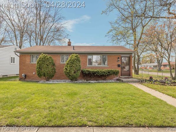 42353 Stanberry Dr, Sterling Heights, MI 48313