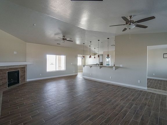 4th image of 9187 Mesa St #Lxknc7