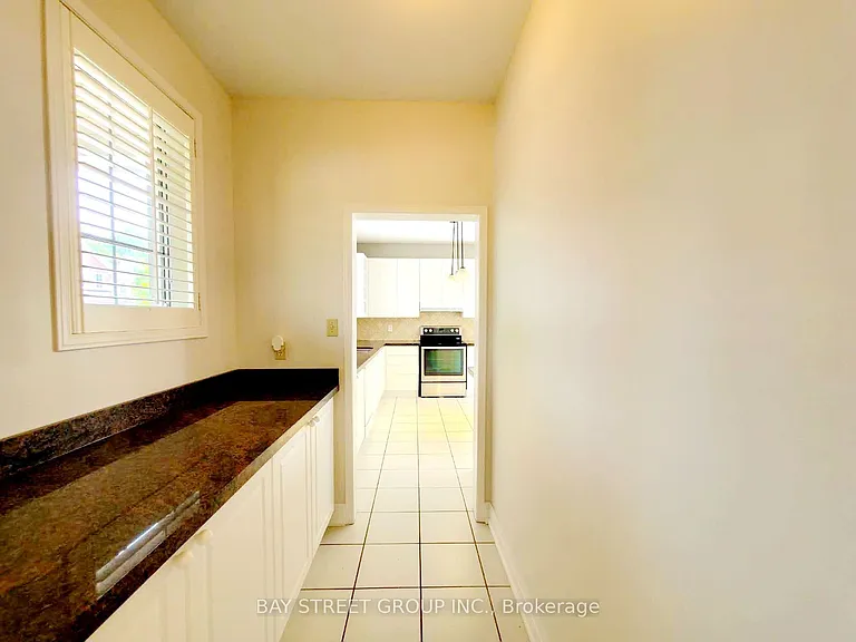 89 Skywood Dr — Photo 9