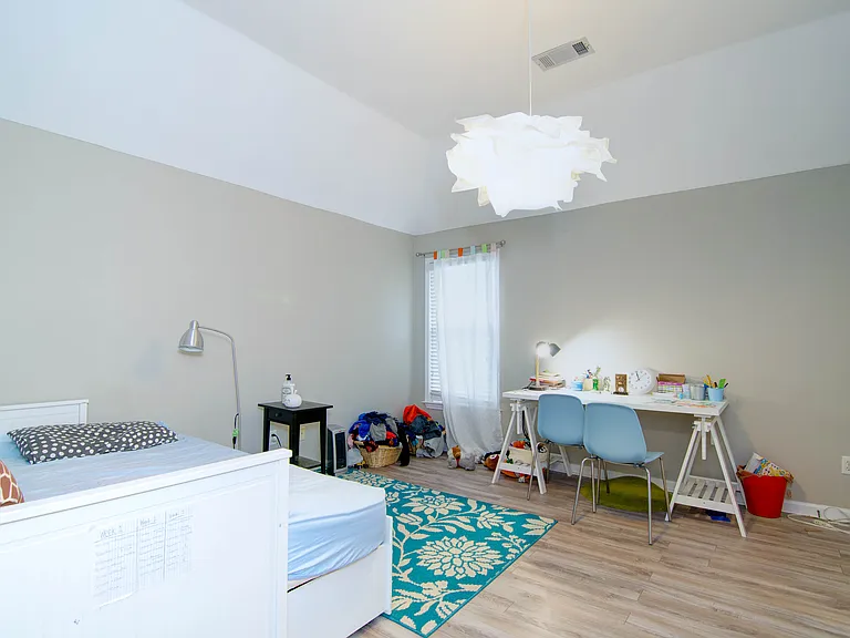 1330 Riding Brook Dr — Photo 10