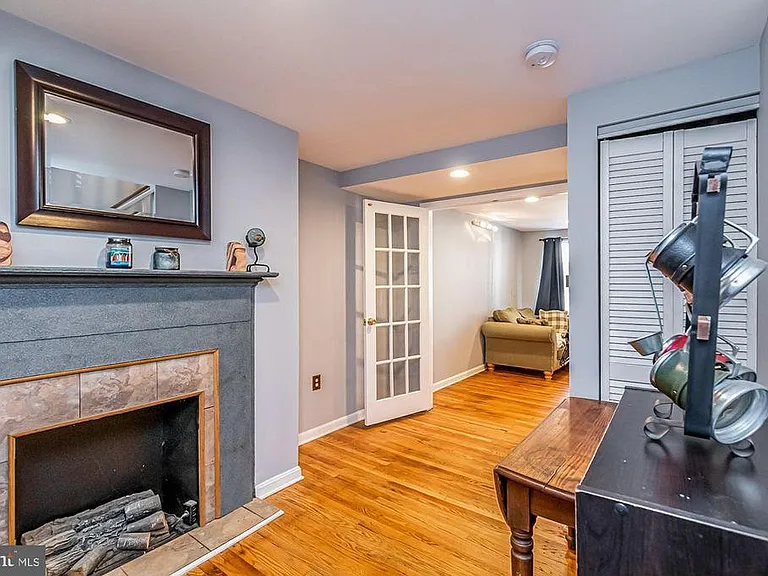921 S Charles St #2 — Photo 14