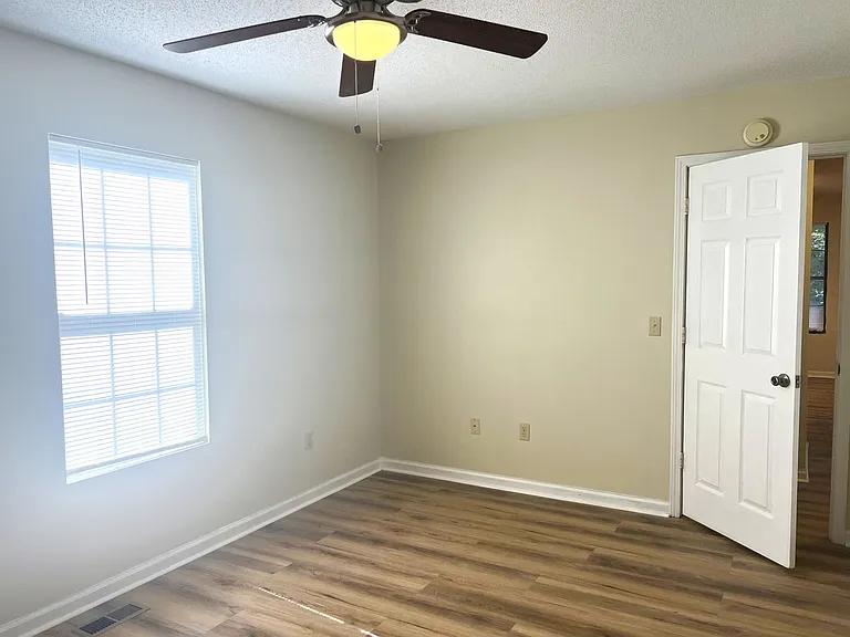 312 Williams Rd — Photo 18