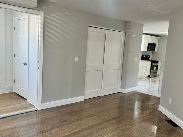 12 E 20th St APT 1