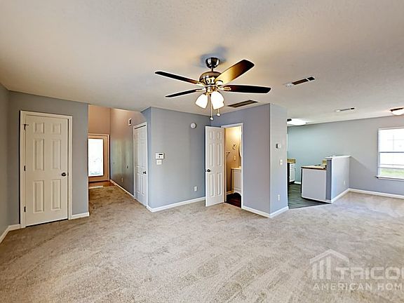 4th image of 2215 Tuley Dr