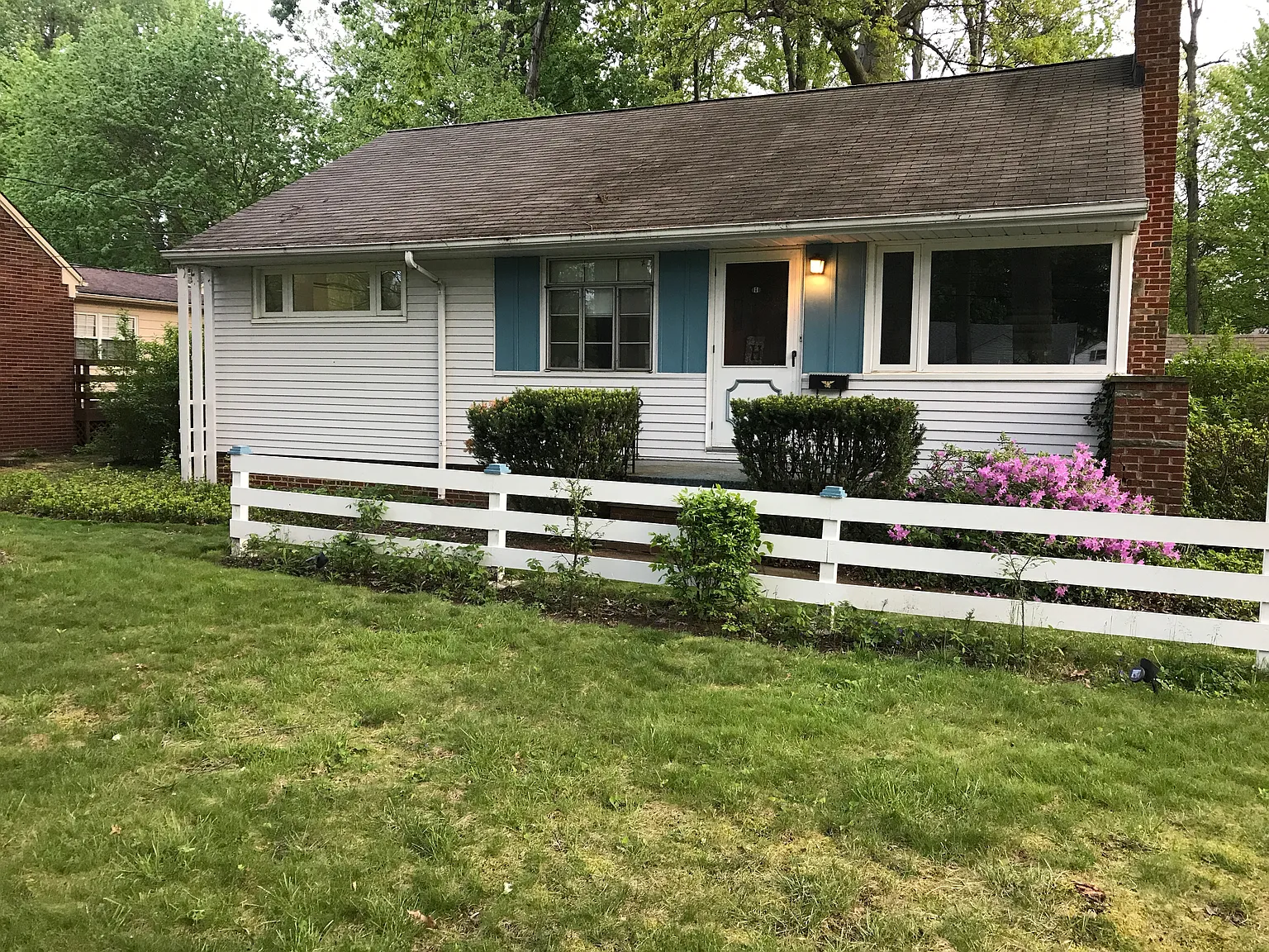 24193 Westwood Rd photo 1