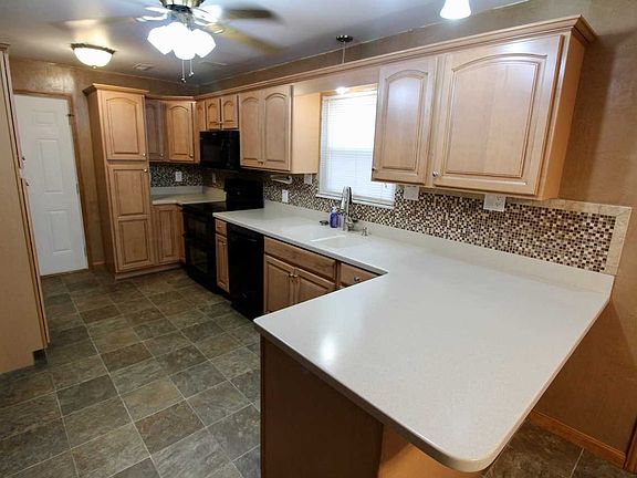 4th image of 1700 Coker Ave
