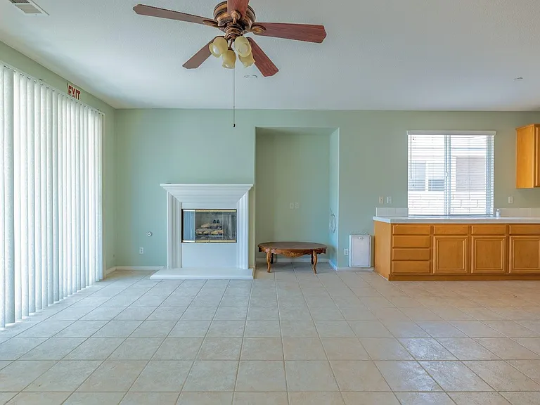 4036 Tournament Dr — Photo 19