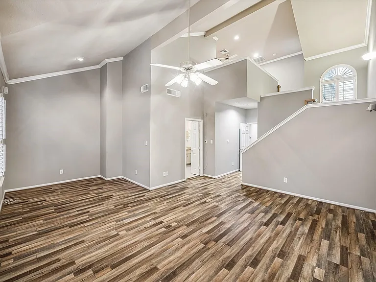4443 Castle Court Pl — Photo 10