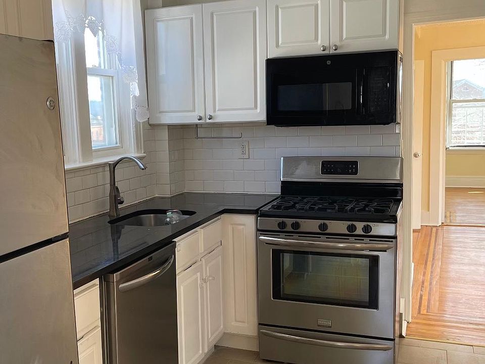 2nd image of 110 Sterling Ave
