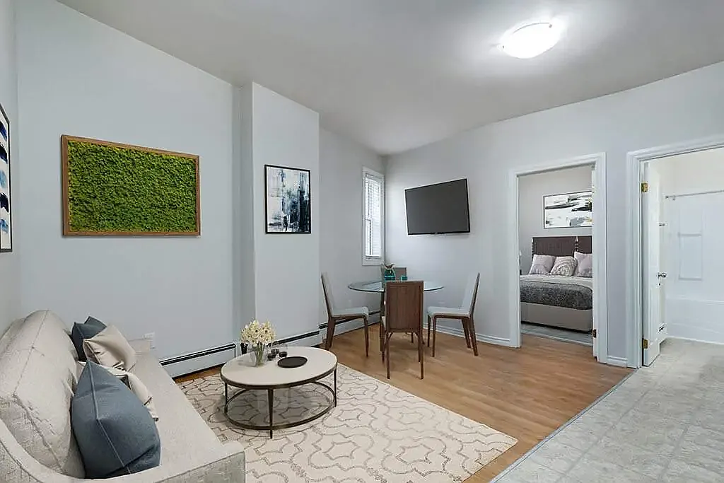 Highfield Apartments — Photo 4