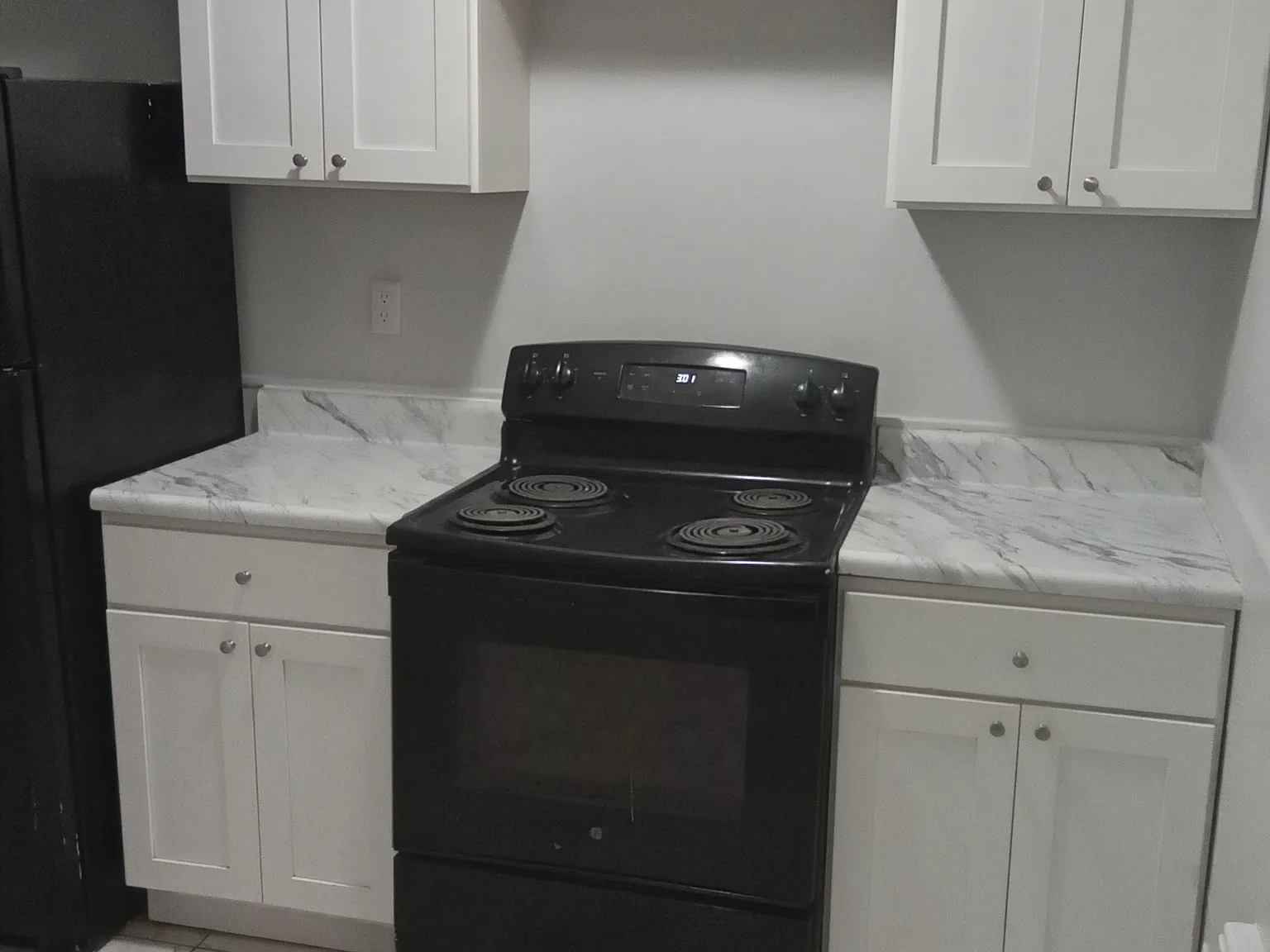 4 bed, 1.5 bath, 1000 sqft, $3,700 — Photo 1