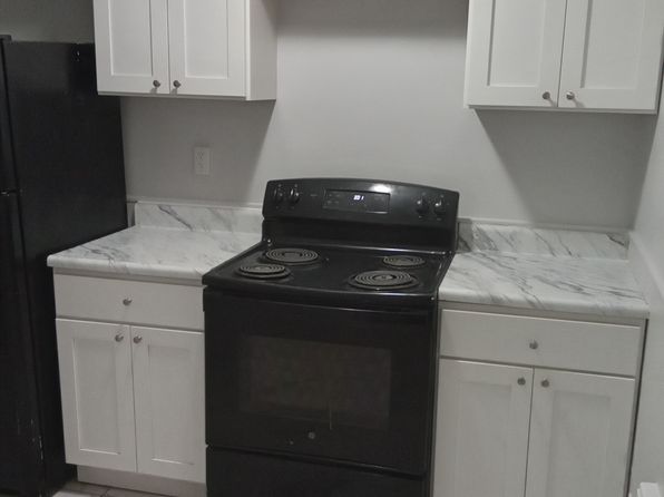 80 Sedgwick Ave APT 1