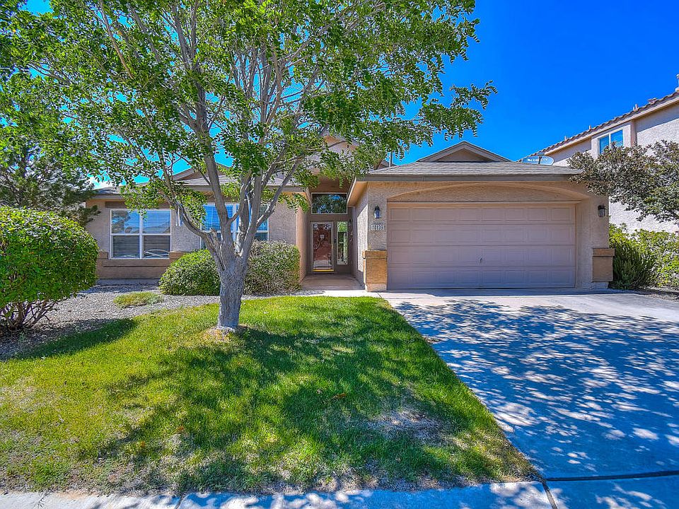 1st image of 10139 Calle Chulita NW