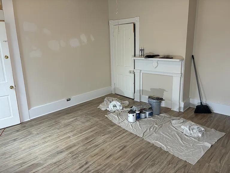 2714 Jefferson Ave — Photo 2
