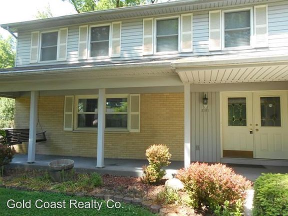 3rd image of 2161 Belloak Dr