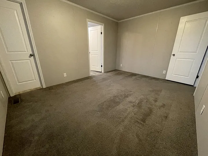 38000 Le Chateau Blvd #124 — Photo 5