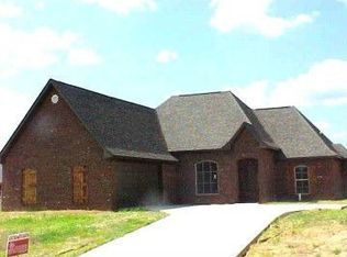 417 Belle Oak Xing, Brandon, MS 39042