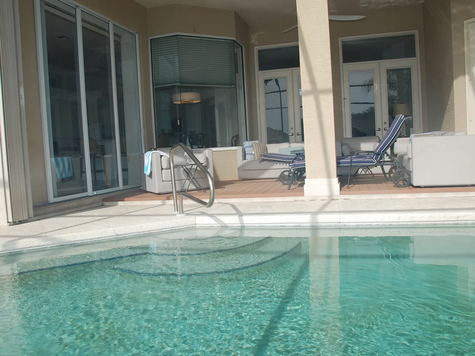 3 bed, 2340 sqft, $6,500 — Photo 3