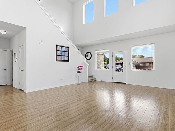 5th image of 103 Waianae Ct