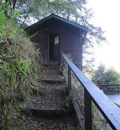 3rd image of 11695 Summerhome Park Rd