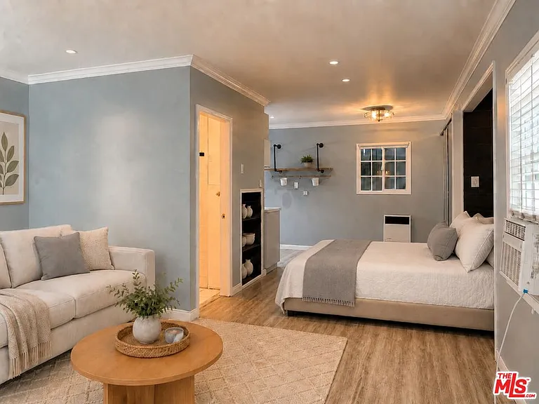 900 N Gardner St #7463 — Photo 4