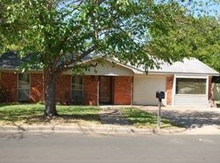205 Alamosa Dr, Hewitt, TX 76643