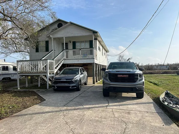 611 Jerry Ann St, Chauvin, LA 70344