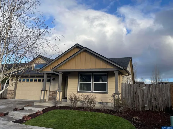 1195 S 8th St, Independence, OR 97351