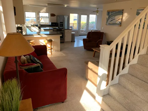 340 Belden St, Monterey, CA 93940