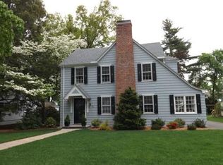 22 Castlewood Rd, West Hartford, CT 06107