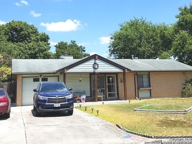 1st image of 11810 Rainey Meadow Ln