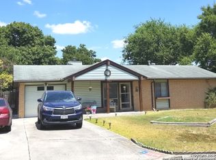 11810 Rainey Meadow Ln, Live Oak, TX 78233