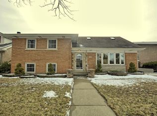 9132 Kedvale Ave, Oak Lawn, IL