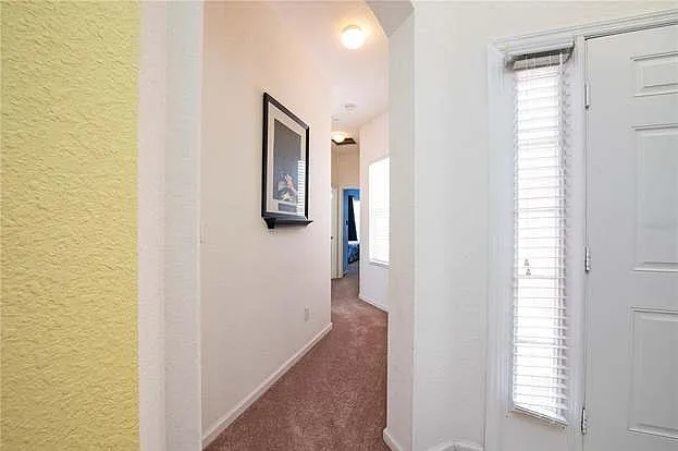 2920 Willow Creek Ln — Photo 45